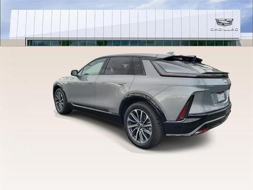 2025 Cadillac LYRIQ Sport