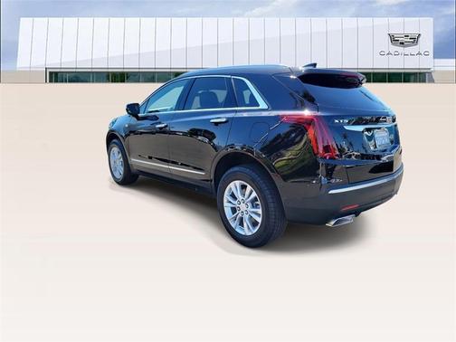 2025 Cadillac XT5 Luxury