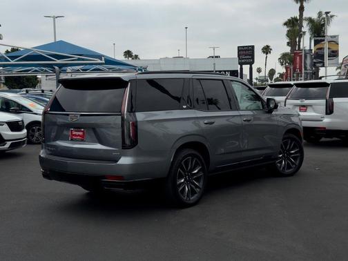 2024 Cadillac Escalade Sport Platinum