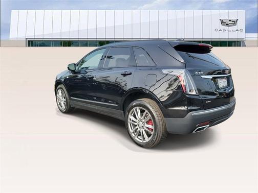 2025 Cadillac XT5 Sport