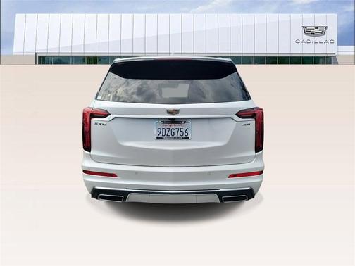 2023 Cadillac XT6 Premium Luxury FWD
