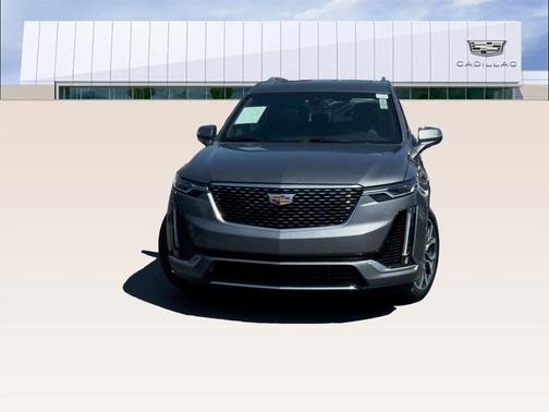2022 Cadillac XT6 Premium Luxury FWD