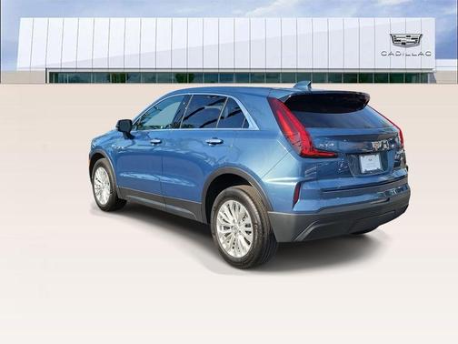 2024 Cadillac XT4 Luxury