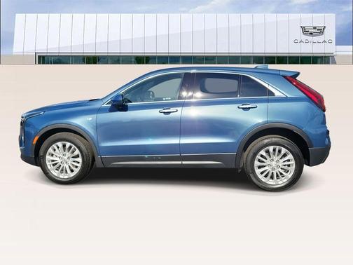2024 Cadillac XT4 Luxury