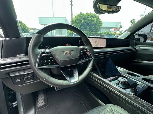 2025 Cadillac Escalade V-Series