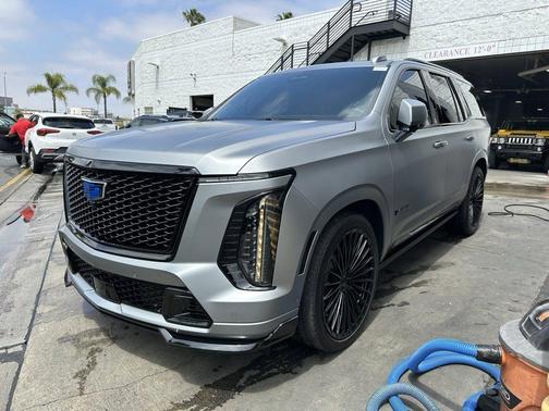 2025 Cadillac Escalade V-Series