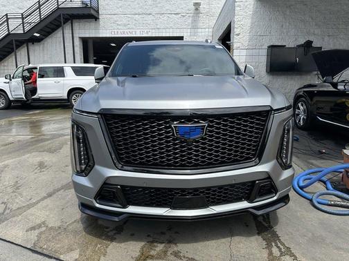 2025 Cadillac Escalade V-Series