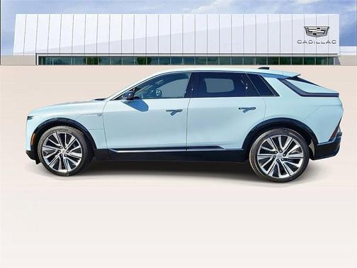 2024 Cadillac LYRIQ Luxury
