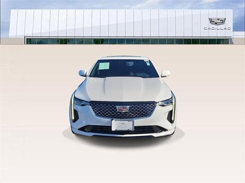 2023 Cadillac CT4 Premium Luxury