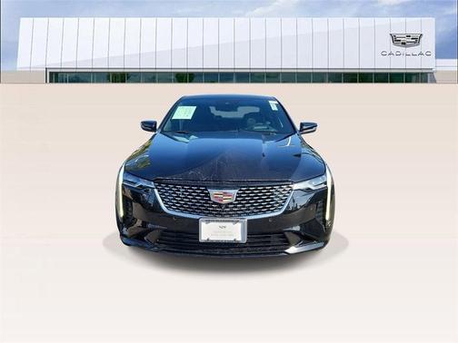 2023 Cadillac CT4 Premium Luxury
