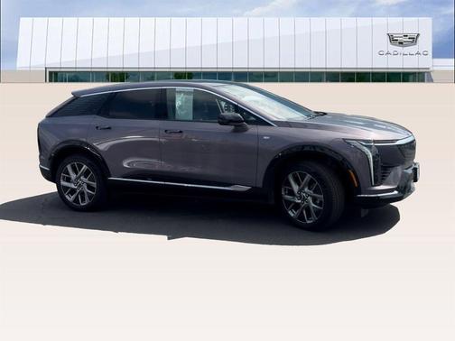 2025 Cadillac OPTIQ Luxury