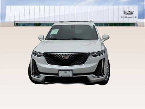 2023 Cadillac XT6 Luxury FWD