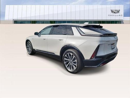 2025 Cadillac LYRIQ Sport