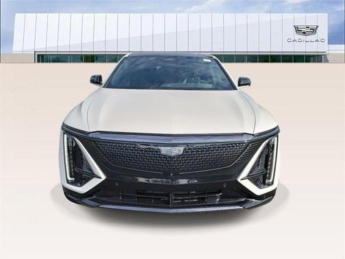2025 Cadillac LYRIQ Sport