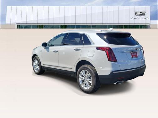 2025 Cadillac XT5 Luxury