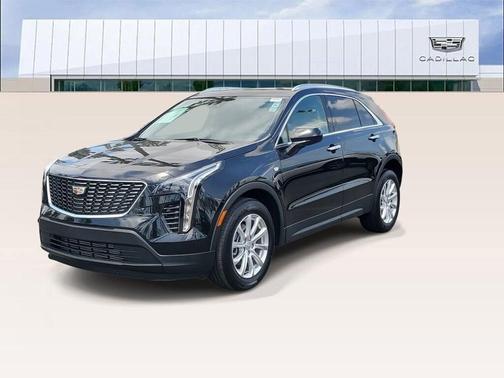 Black Metallic 2023 Cadillac XT4 Luxury