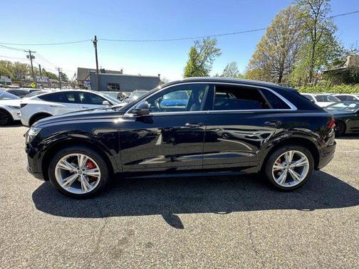 2019 Audi Q8 3.0T Premium Plus