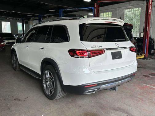 2021 Mercedes-Benz GLS 450 4MATIC