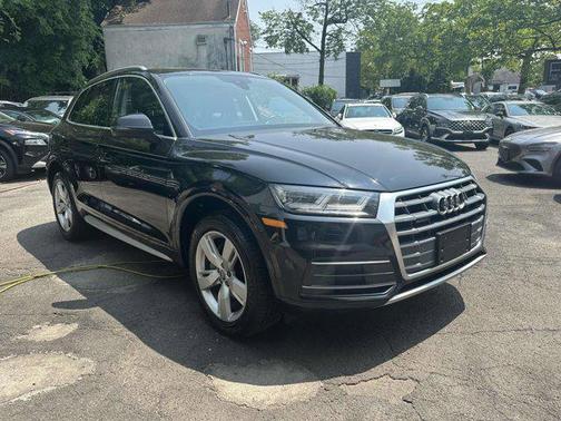 2018 Audi Q5 2.0T Tech Premium