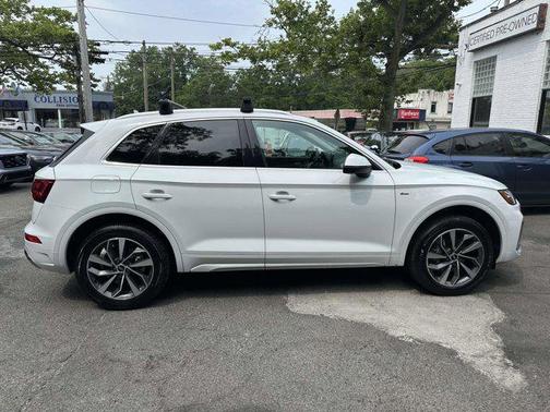 2023 Audi Q5 45 S line Premium Plus