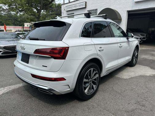 2023 Audi Q5 45 S line Premium Plus