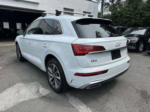2023 Audi Q5 45 S line Premium Plus