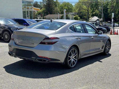 2022 Genesis G70 3.3T AWD