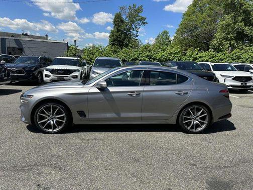 2022 Genesis G70 3.3T AWD