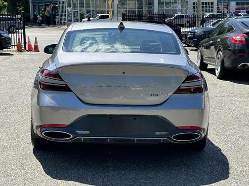 2022 Genesis G70 3.3T AWD