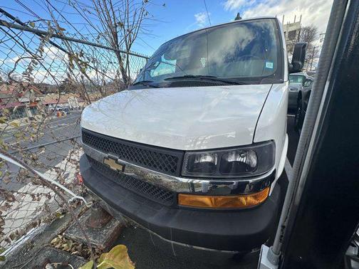 2022 Chevrolet Express 2500 RWD 2500 Regular Wheelbase WT