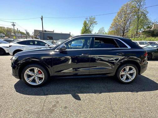 2019 Audi Q8 3.0T Premium Plus