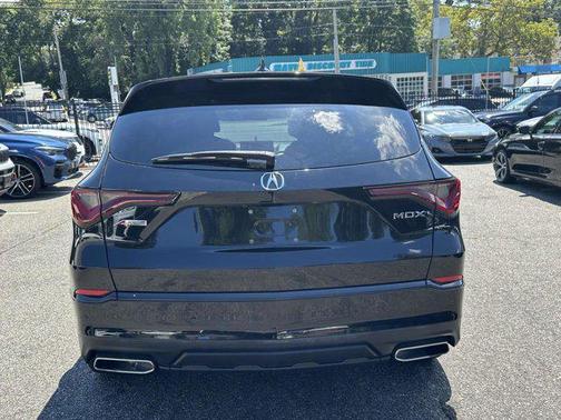 2022 Acura MDX A-Spec Package
