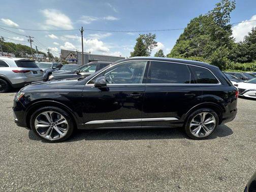 2021 Audi Q7 55 Prestige
