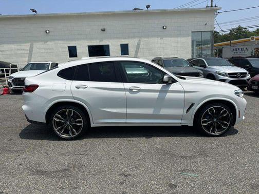 2021 BMW X4 M40i