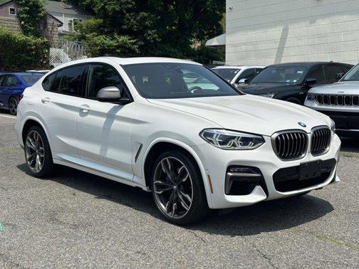 2021 BMW X4 M40i