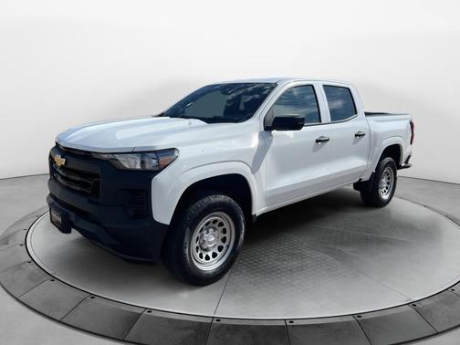2024 Chevrolet Colorado WT