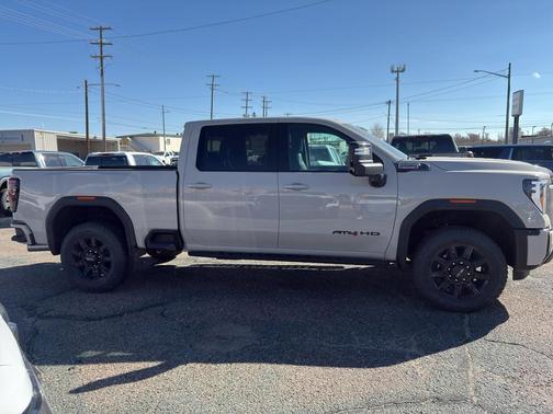 2026 GMC Sierra 2500 AT4