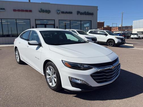 Summit White 2025 Chevrolet Malibu LT
