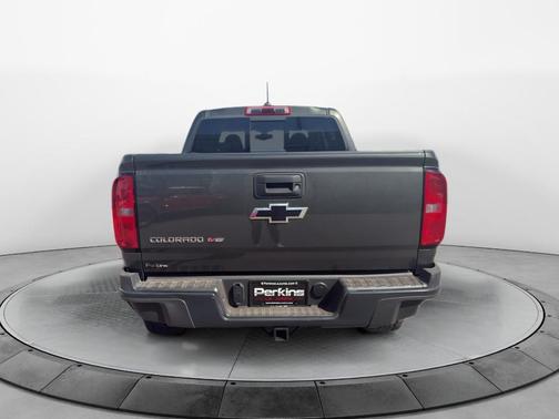 Deepwood Green Metallic 2018 Chevrolet Colorado ZR2