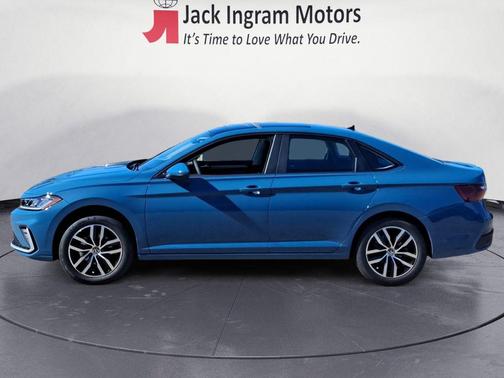 2026 Volkswagen Jetta 1.4T SE