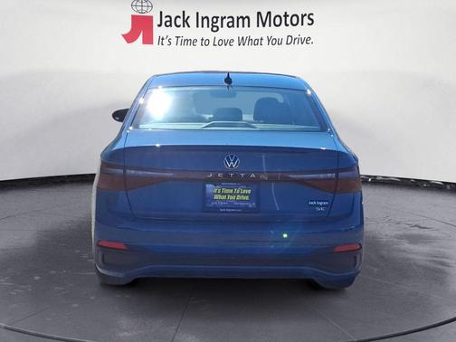 2026 Volkswagen Jetta 1.4T SE