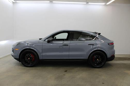 2025 Porsche Cayenne S