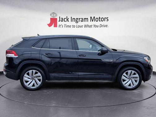 2021 Volkswagen Atlas Cross Sport 2.0T SE w/Technology