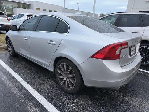 2017 Volvo S60 Inscription T5