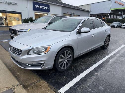 2017 Volvo S60 Inscription T5