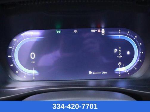 2025 Volvo XC40 Plus Dark Theme