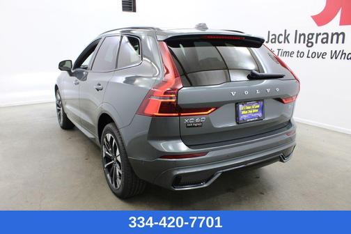 2026 Volvo XC60 B5 Plus