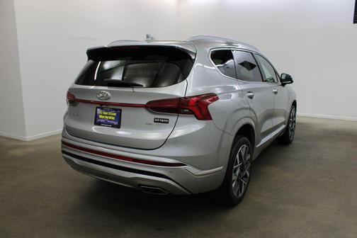 Shimmering Silver 2023 Hyundai SANTA FE Calligraphy