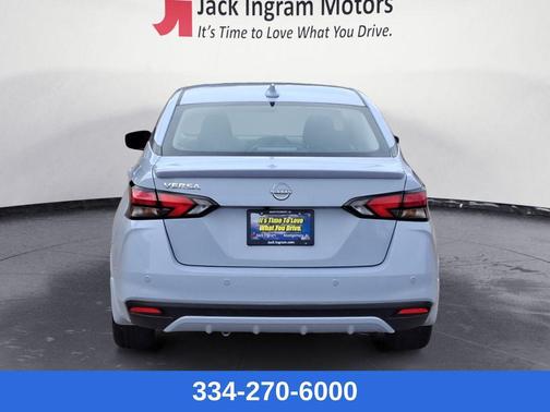 2025 Nissan Versa 1.6 SV