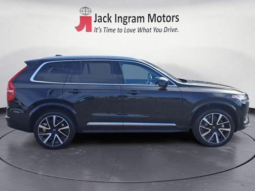 2023 Volvo XC90 B6 Plus 7-Seater
